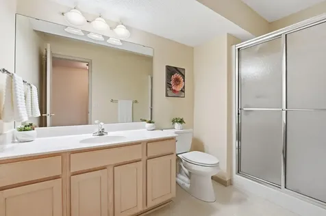 644 Overlook Drive Roseville MN 55113