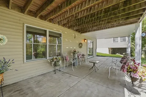 644 Overlook Drive Roseville MN 55113