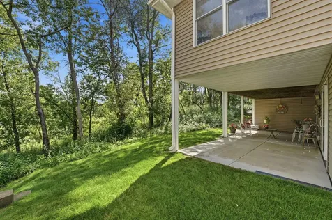 644 Overlook Drive Roseville MN 55113