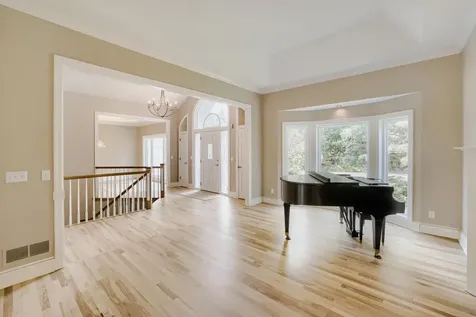7170 Kenmare Drive Bloomington MN 55438