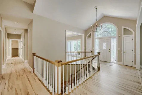 7170 Kenmare Drive Bloomington MN 55438
