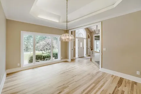 7170 Kenmare Drive Bloomington MN 55438