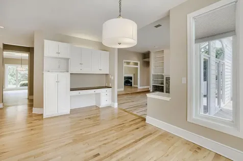 7170 Kenmare Drive Bloomington MN 55438