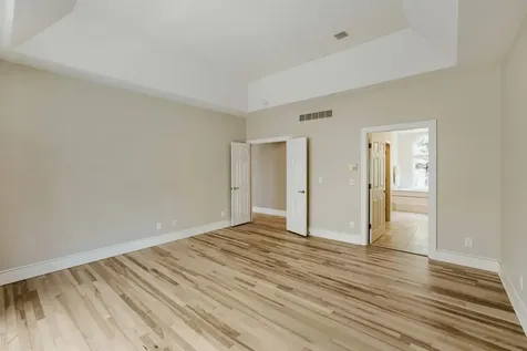 7170 Kenmare Drive Bloomington MN 55438
