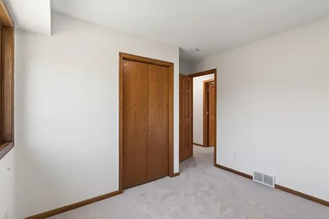 14322 Raven Street NW Andover MN 55304