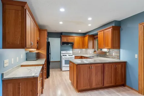 1819 Moore Street Falcon Heights MN 55113