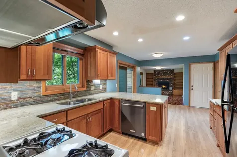 1819 Moore Street Falcon Heights MN 55113
