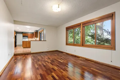1819 Moore Street Falcon Heights MN 55113