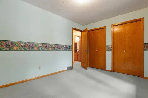 1819 Moore Street Falcon Heights MN 55113