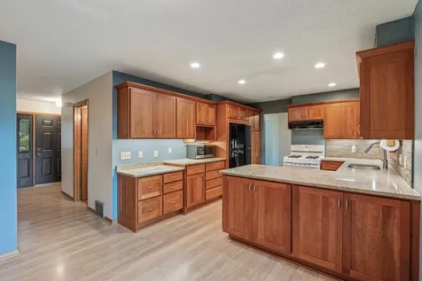 1819 Moore Street Falcon Heights MN 55113
