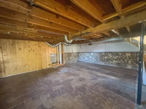 25 Gibson Road Silver Bay MN 55614