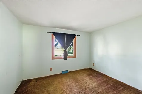 12212 283rd Avenue Princeton MN 55371