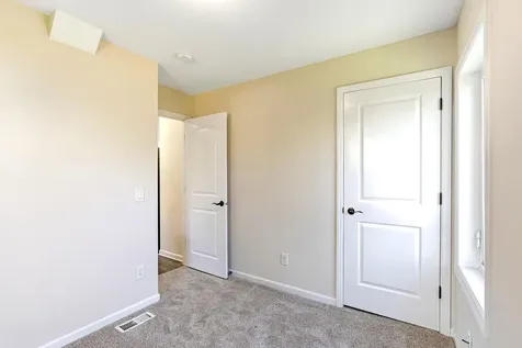 941 Cypress Street Saint Paul MN 55106