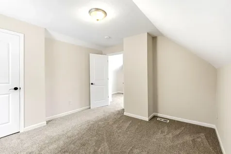 941 Cypress Street Saint Paul MN 55106