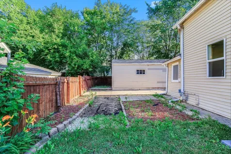941 Cypress Street Saint Paul MN 55106