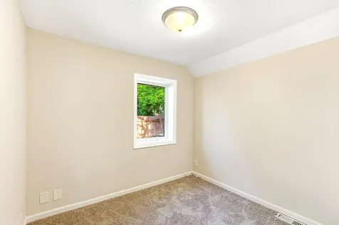 941 Cypress Street Saint Paul MN 55106