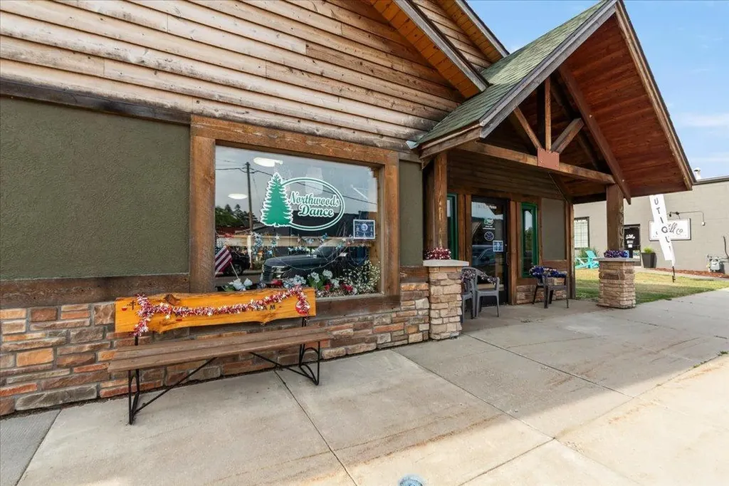 4407 Main Street Pequot Lakes MN 56472