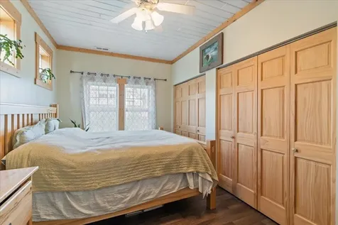 4407 Main Street Pequot Lakes MN 56472