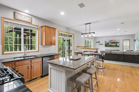 9720 Linden Avenue N Brooklyn Park MN 55443