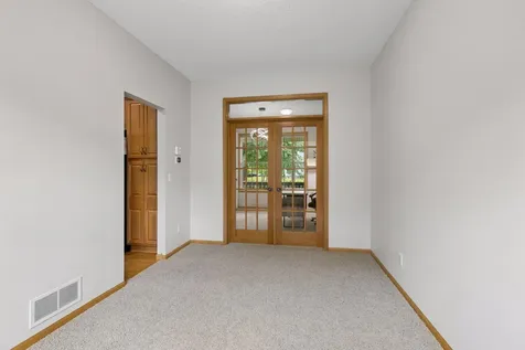 9720 Linden Avenue N Brooklyn Park MN 55443