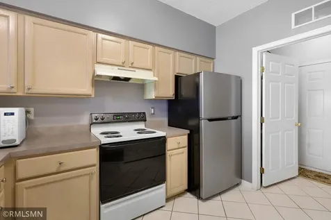 2176 Cool Stream Circle Eagan MN 55122