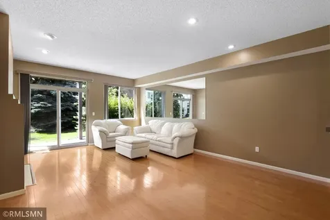 2176 Cool Stream Circle Eagan MN 55122