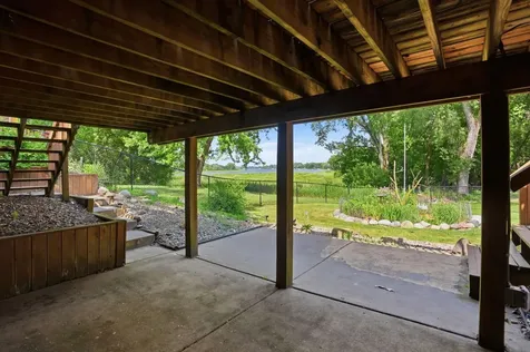 2686 Victoria Street N Roseville MN 55113