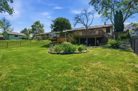 2686 Victoria Street N Roseville MN 55113
