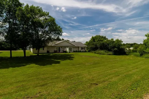 604 And 606 N Pickle Street Hewitt MN 56453