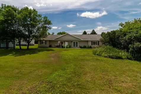 604 And 606 N Pickle Street Hewitt MN 56453