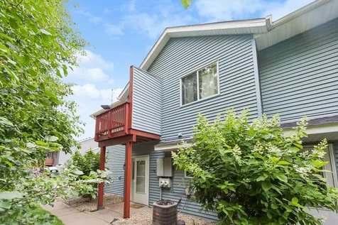 1756 Helena Road N Oakdale MN 55128