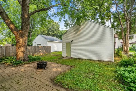 811 Watson Avenue Saint Paul MN 55102