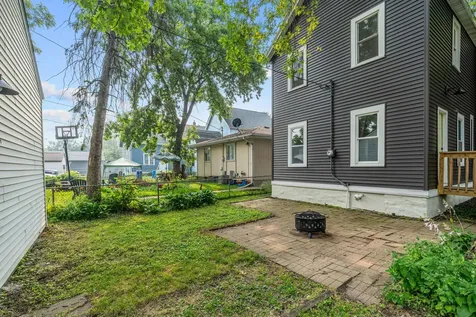 811 Watson Avenue Saint Paul MN 55102