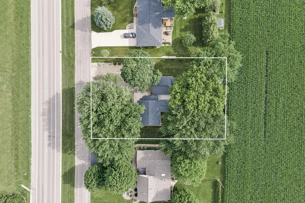 24067 540th Avenue Austin MN 55912