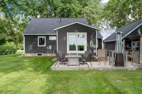 24067 540th Avenue Austin MN 55912