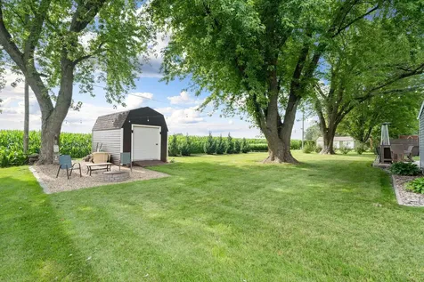 24067 540th Avenue Austin MN 55912