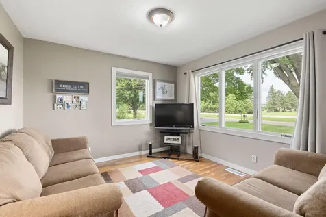 24067 540th Avenue Austin MN 55912