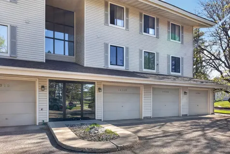 14302 Fairway Drive Eden Prairie MN 55344