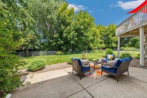 3947 Bailey Ridge Draw Woodbury MN 55125