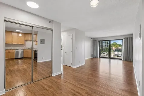 3131 Excelsior Boulevard Minneapolis MN 55416