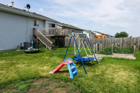 1028 39 Avenue W West Fargo ND 58078