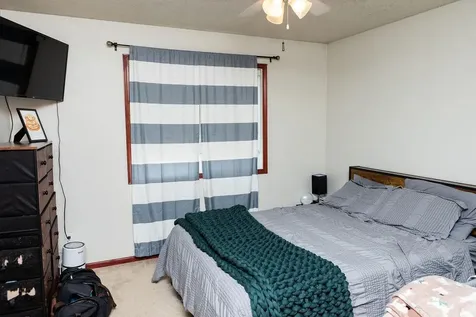 1028 39 Avenue W West Fargo ND 58078
