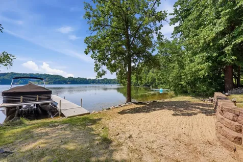15588 E Munson Drive Detroit Lakes MN 56501