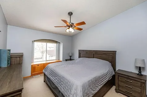 4291 39th Avenue S Fargo ND 58104