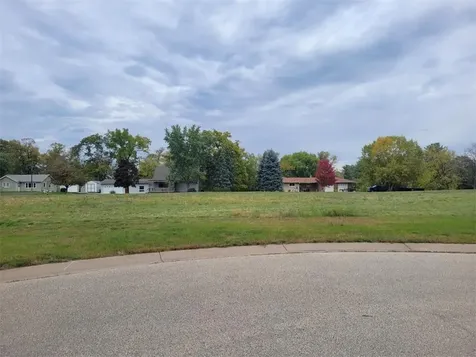 516 Clover Court Lake City MN 55041