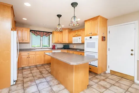 2474 W Country Club Drive S Fargo ND 58103