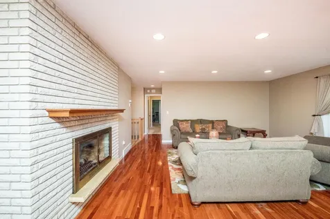 2474 W Country Club Drive S Fargo ND 58103