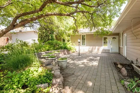 2474 W Country Club Drive S Fargo ND 58103