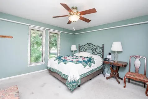 2474 W Country Club Drive S Fargo ND 58103