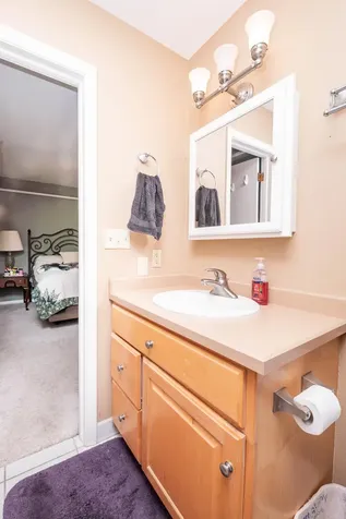 2474 W Country Club Drive S Fargo ND 58103